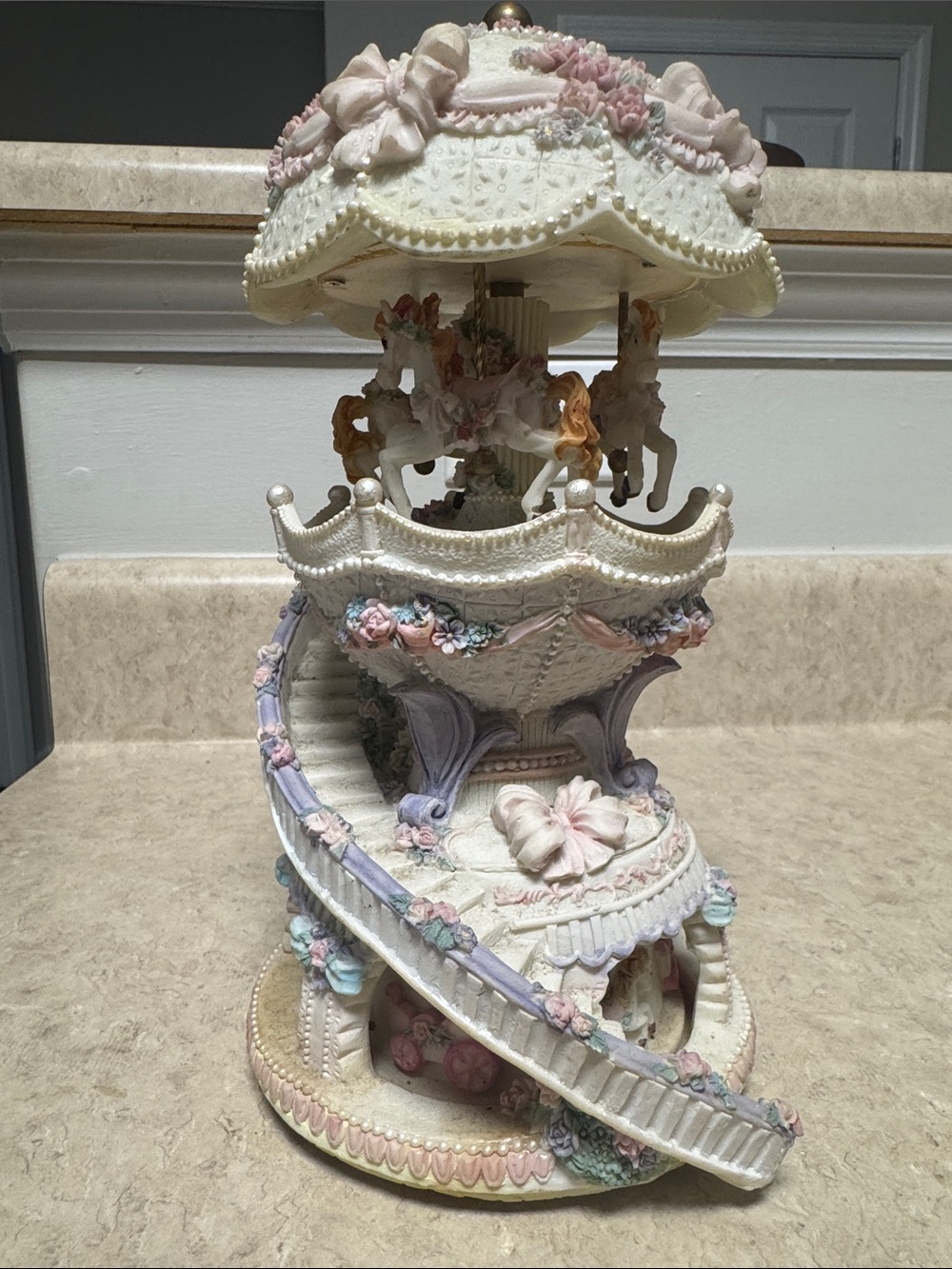 Albert Weiss Cream & White Porcelain Music Box Base